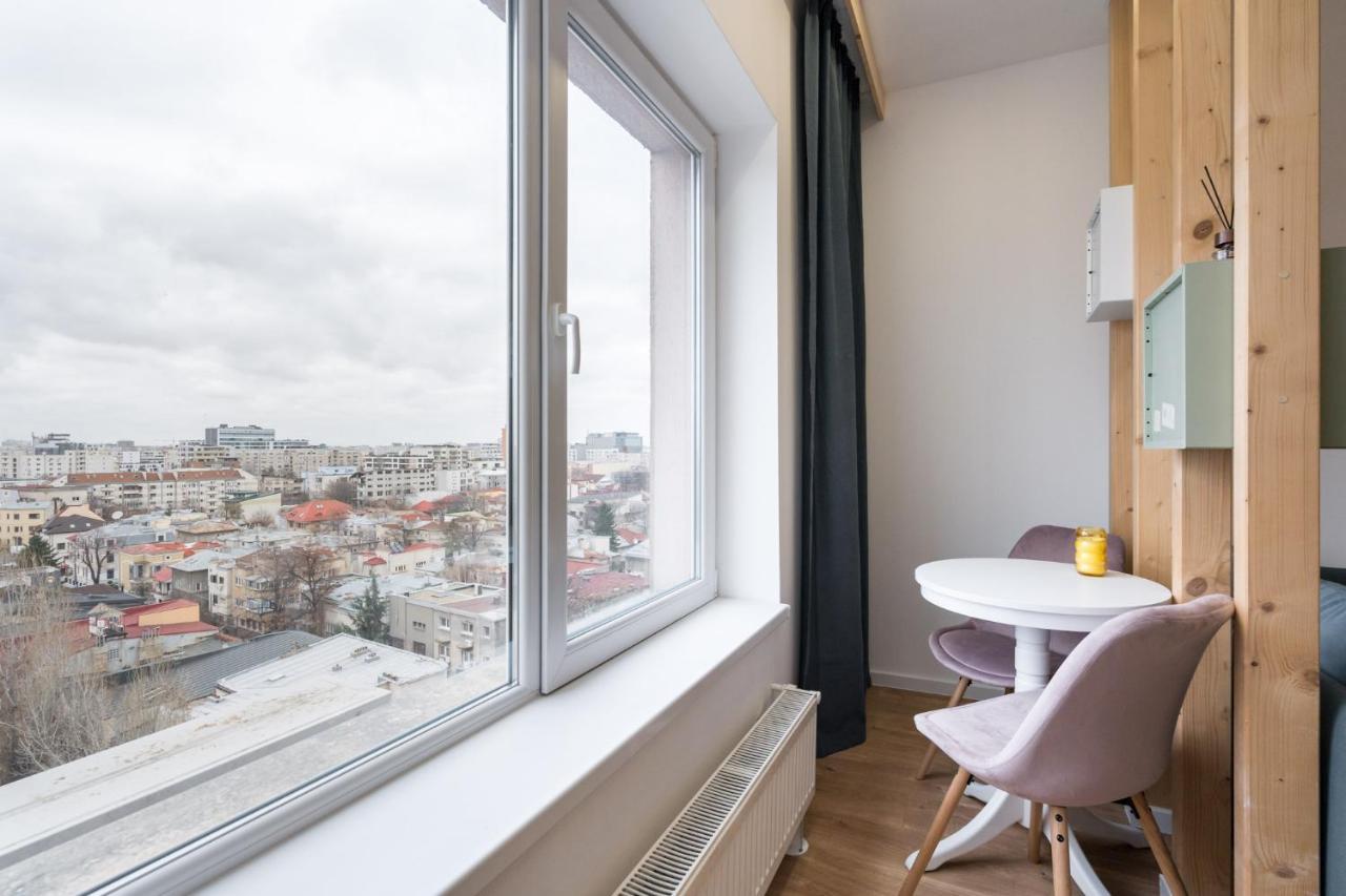 Jungle Escape - Luxe 1-Br Haven In Bucharest Apartment Bagian luar foto
